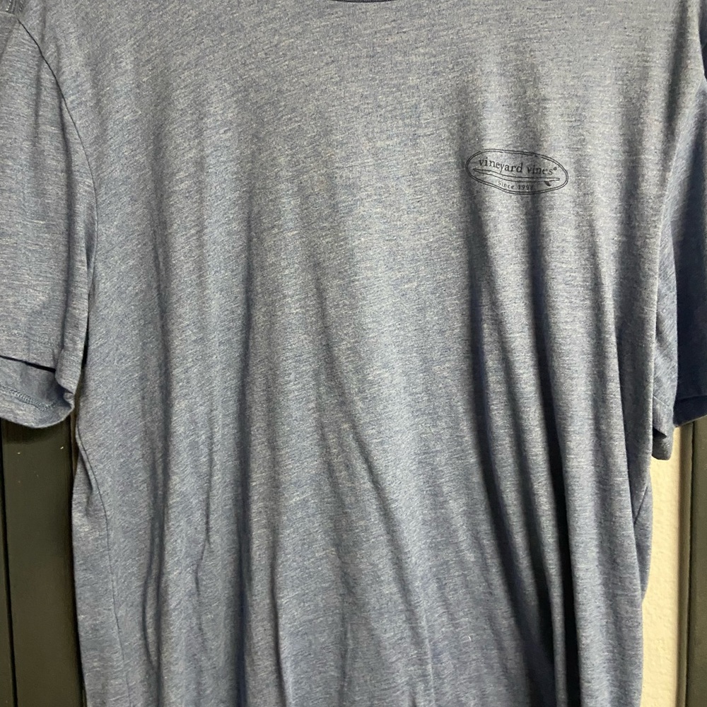 plain vineyard vines surfing tee
